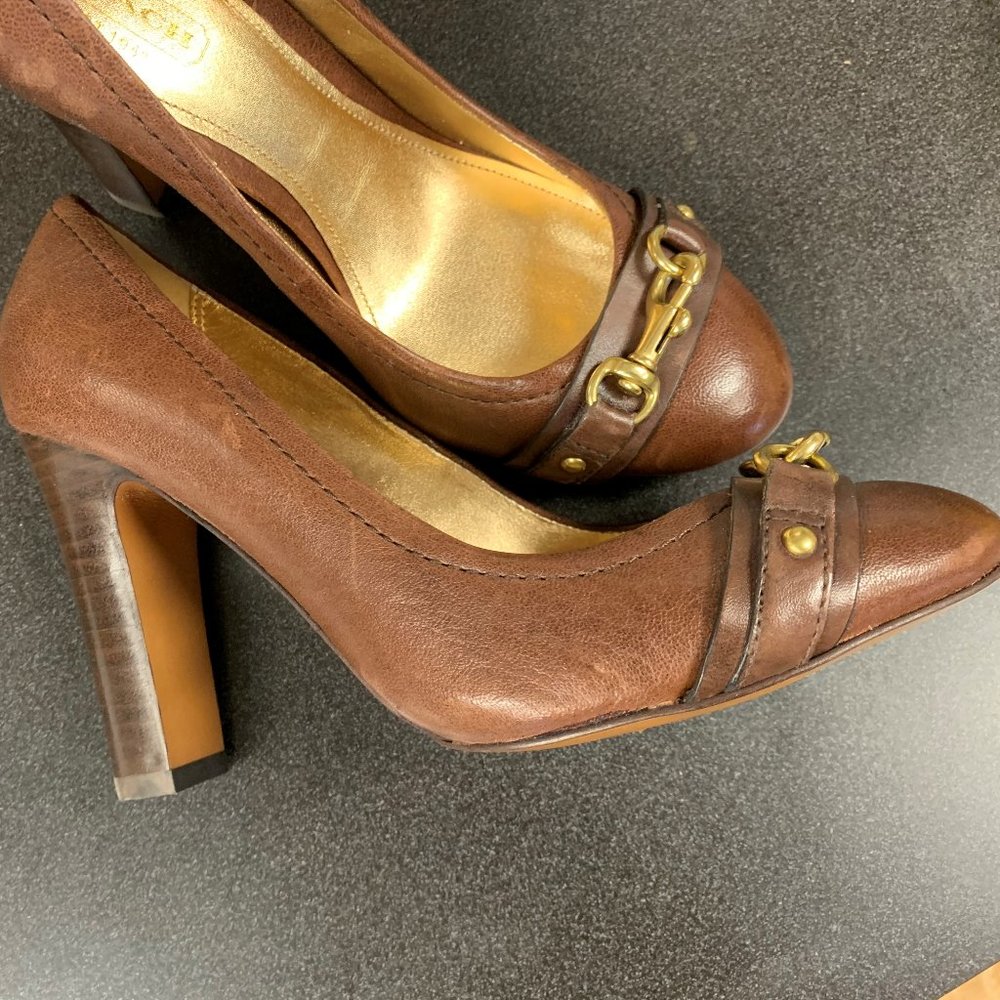 Coach Desaree Pumps